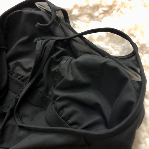 Fabletics Performance Tank - Picture 6 of 8